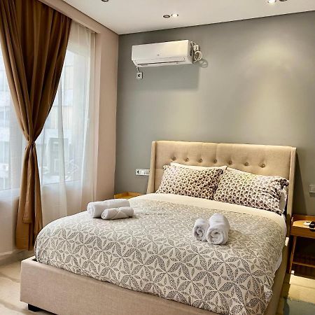 Port Twins Suites No1 Пірей Екстер'єр фото